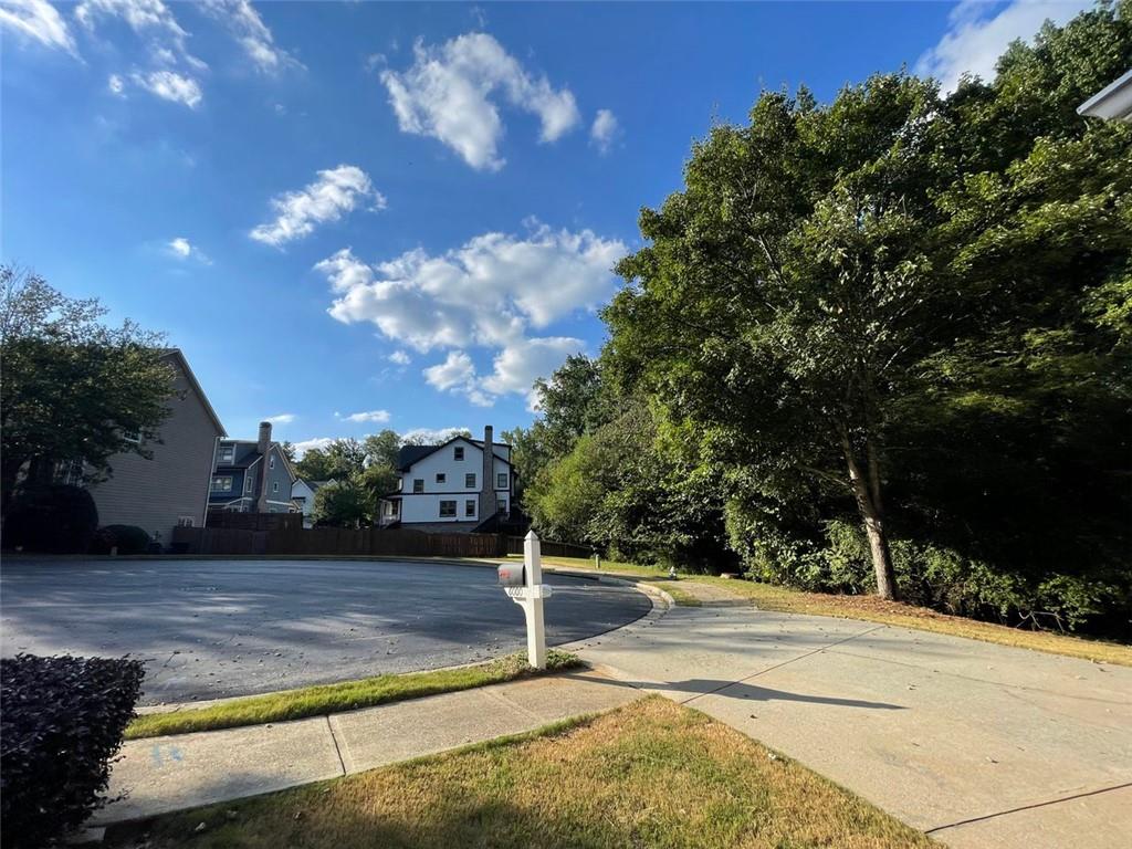 6000 Hunter Hall Court