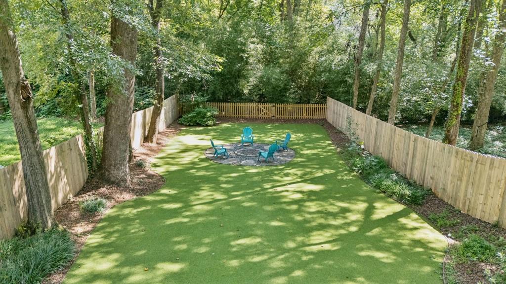 85 Rockyford Road NE