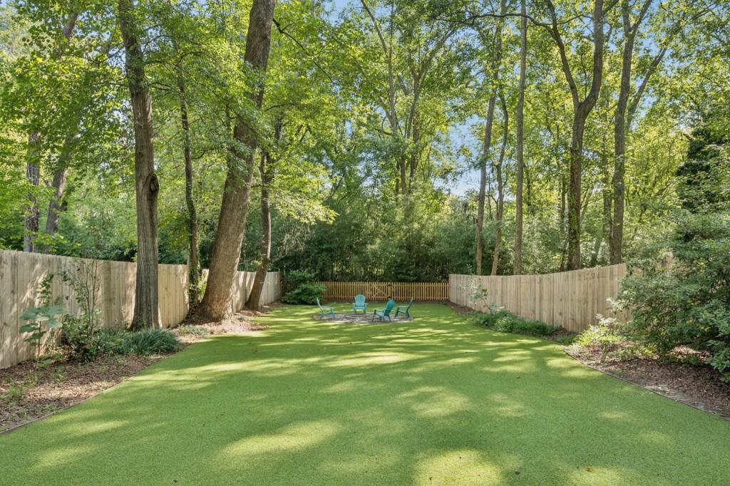 85 Rockyford Road NE