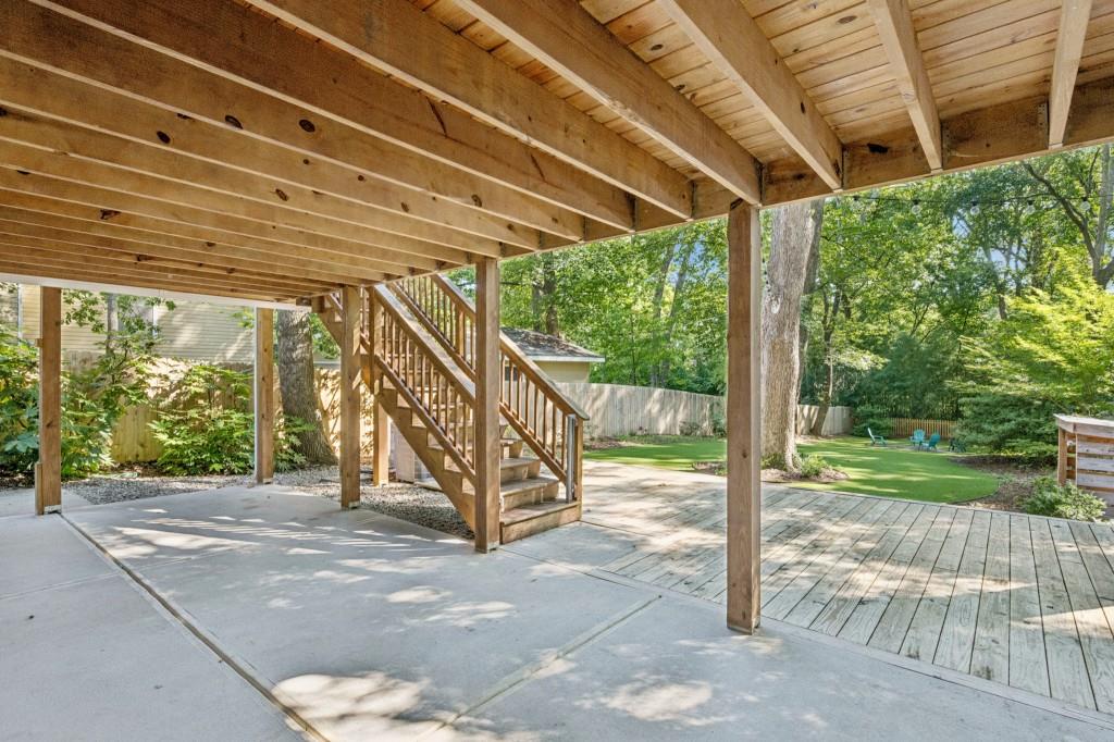 85 Rockyford Road NE