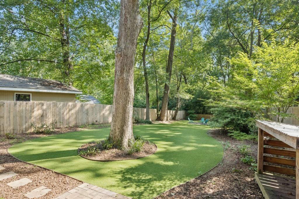 85 Rockyford Road NE