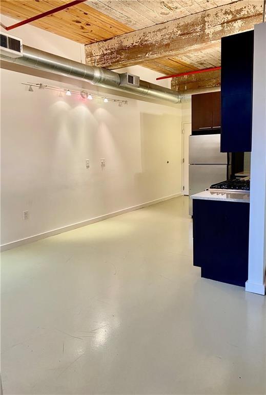170 Boulevard SE Unit E005