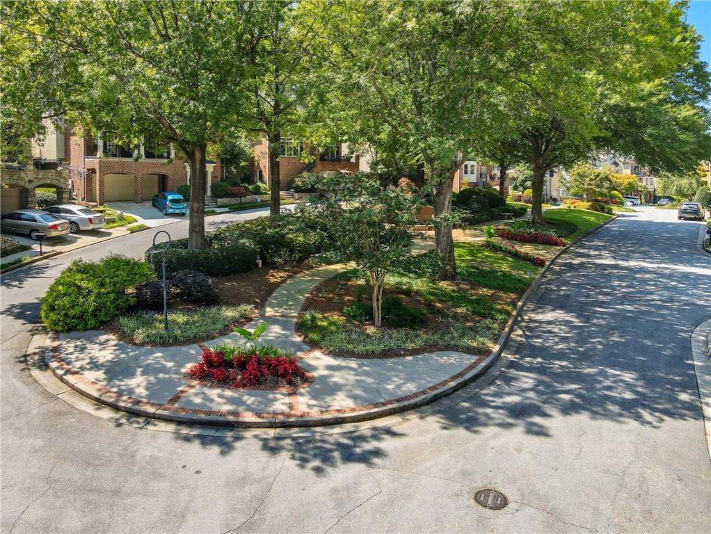 1154 Fairway Gardens NE