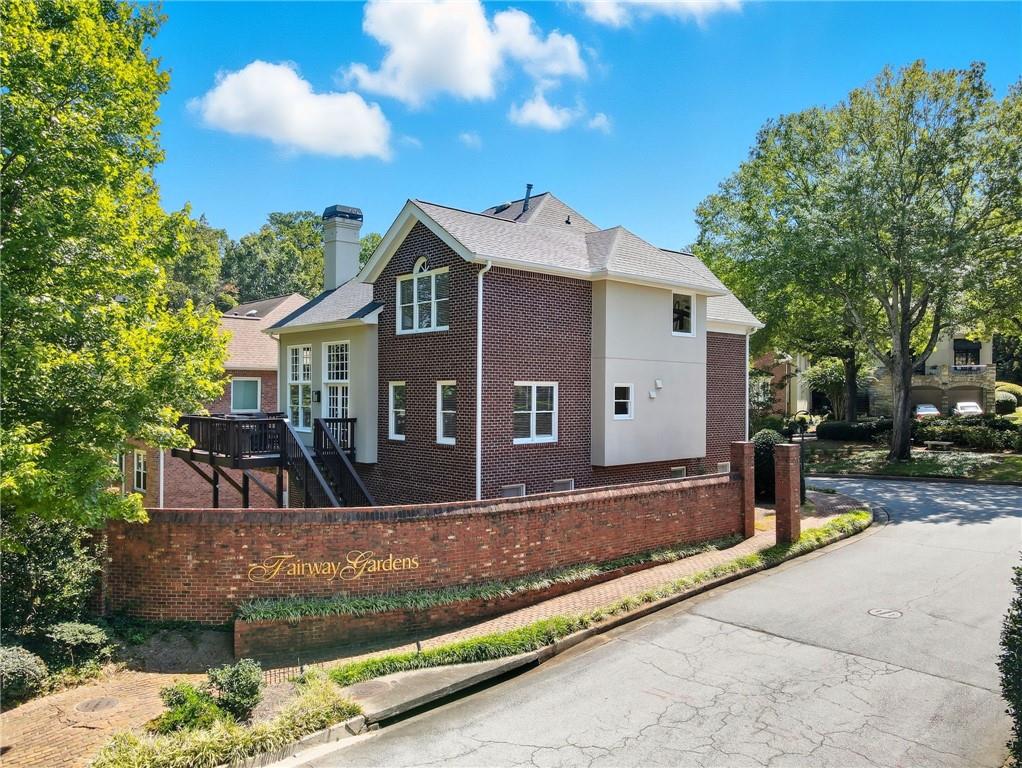 1154 Fairway Gardens NE