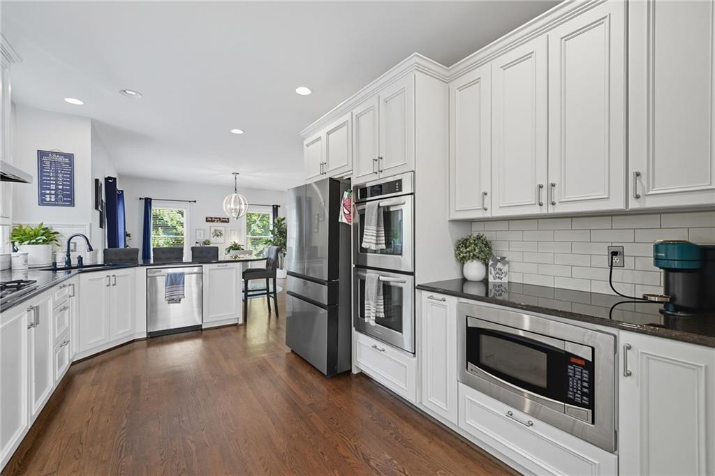 1154 Fairway Gardens NE