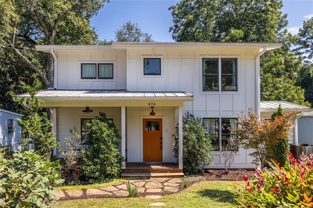 476 MAYNARD Terrace SE