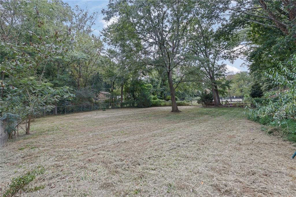 2510 Glendale Circle SE