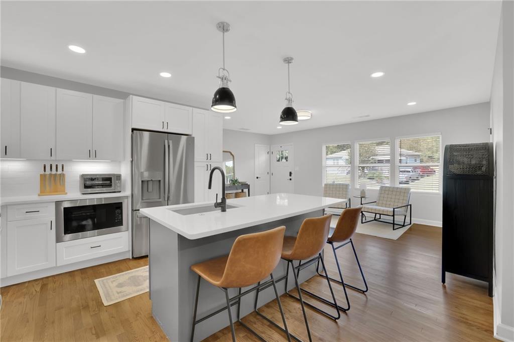 2510 Glendale Circle SE