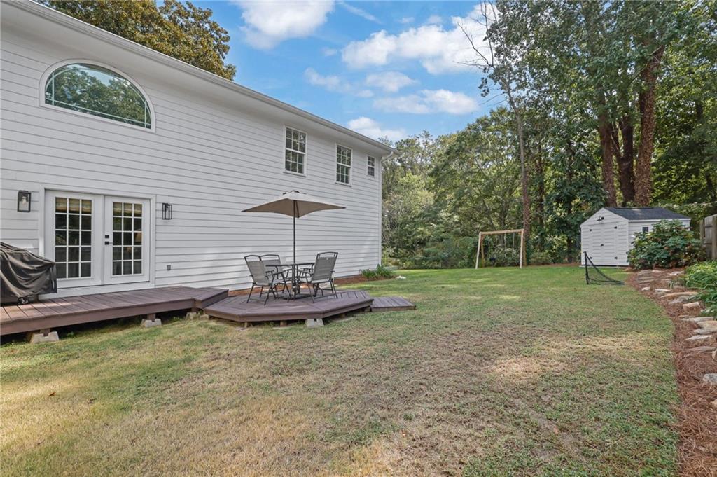 2510 Glendale Circle SE