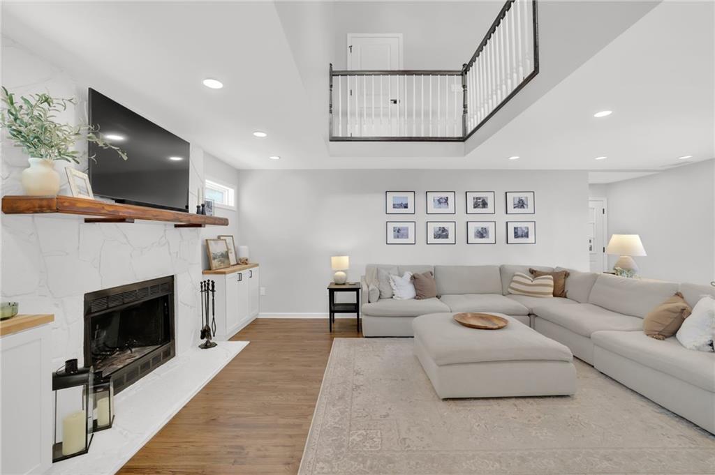 2510 Glendale Circle SE