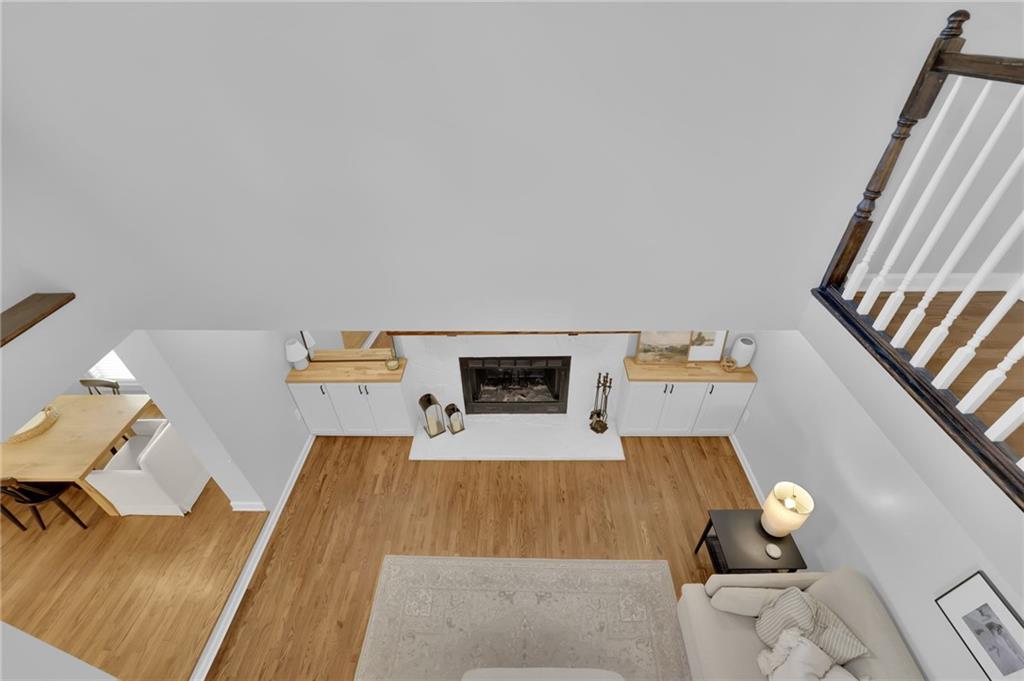 2510 Glendale Circle SE