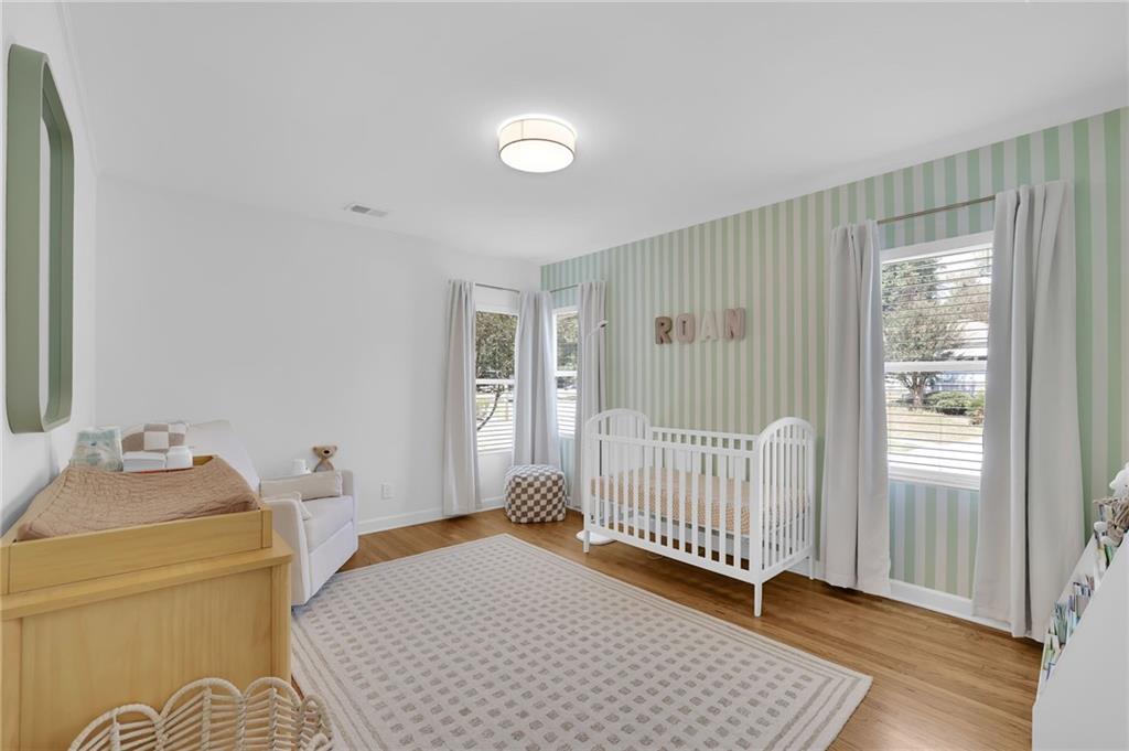 2510 Glendale Circle SE