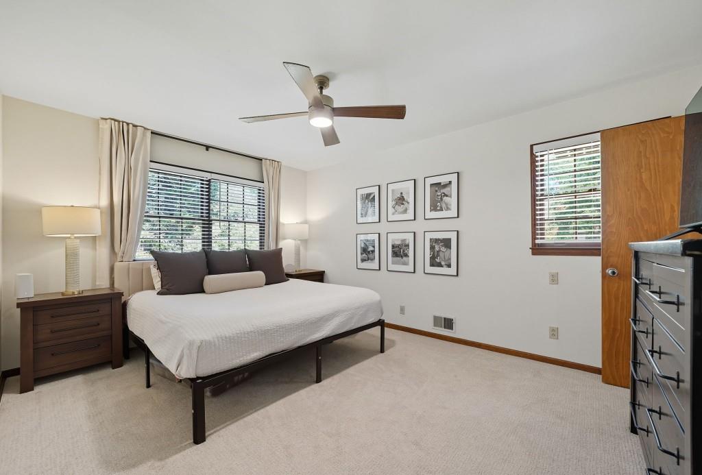 2932 Country Squire Lane