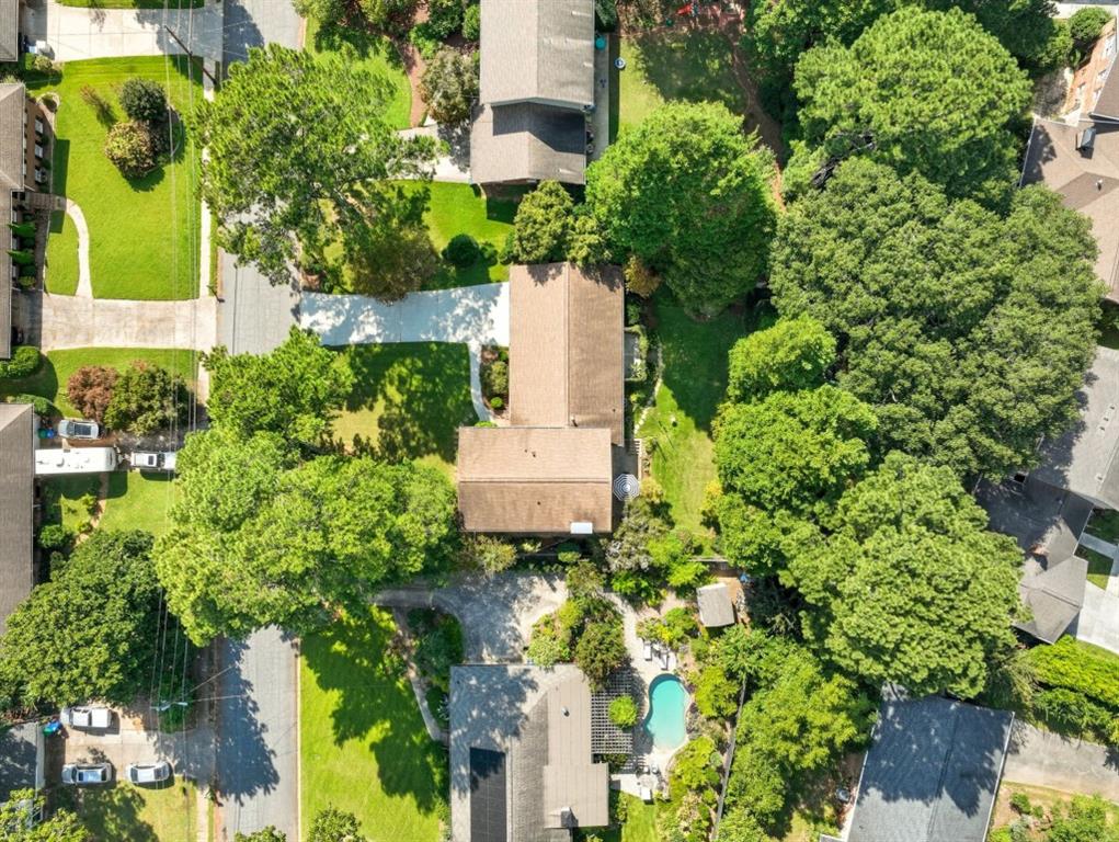 2932 Country Squire Lane