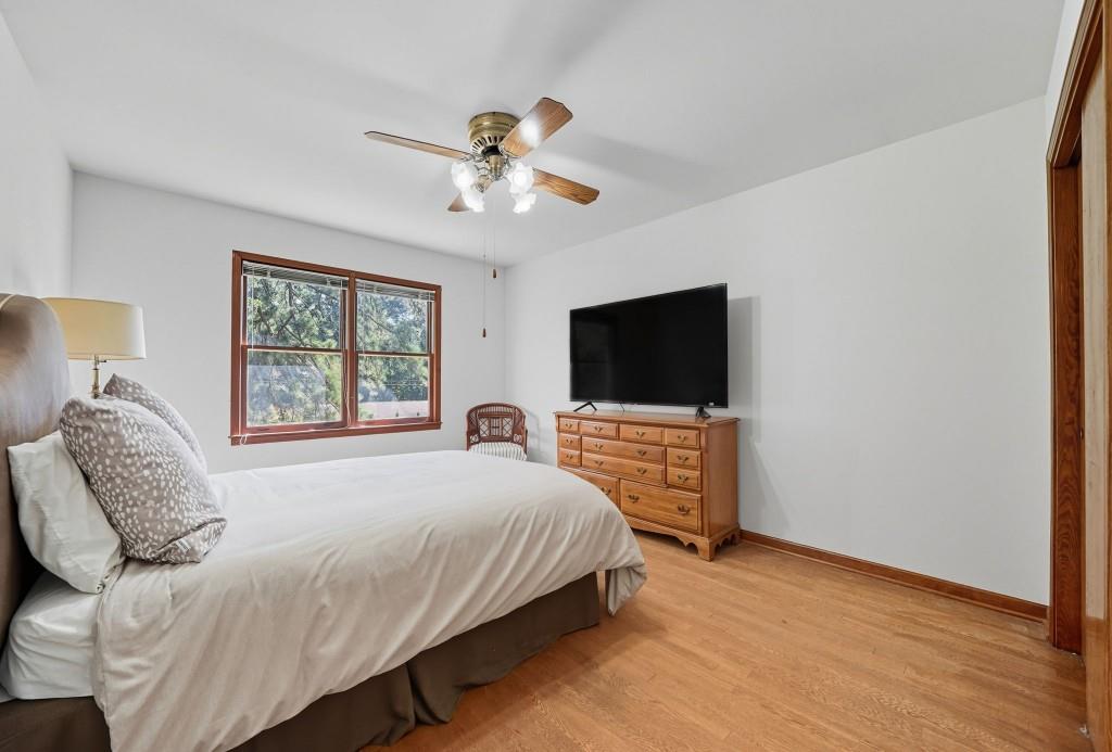 2932 Country Squire Lane
