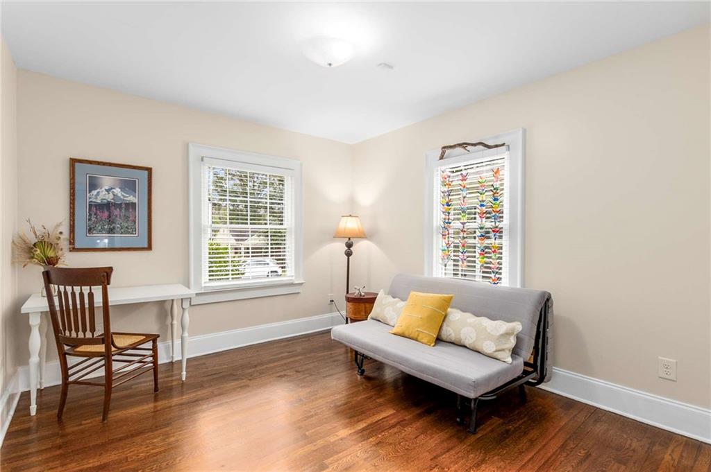 377 East Side Avenue SE