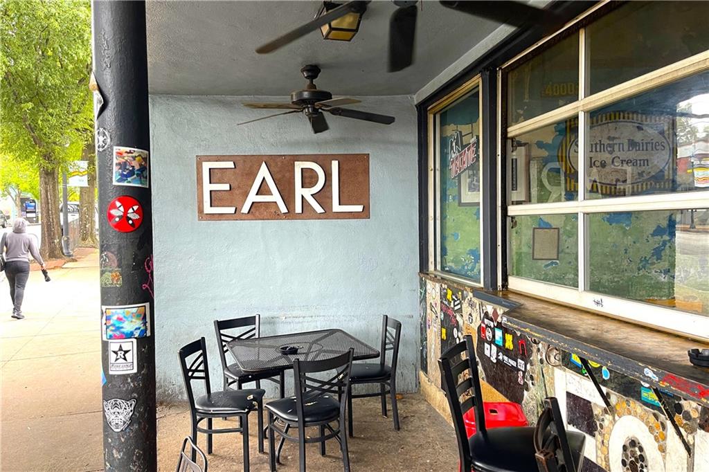 377 East Side Avenue SE