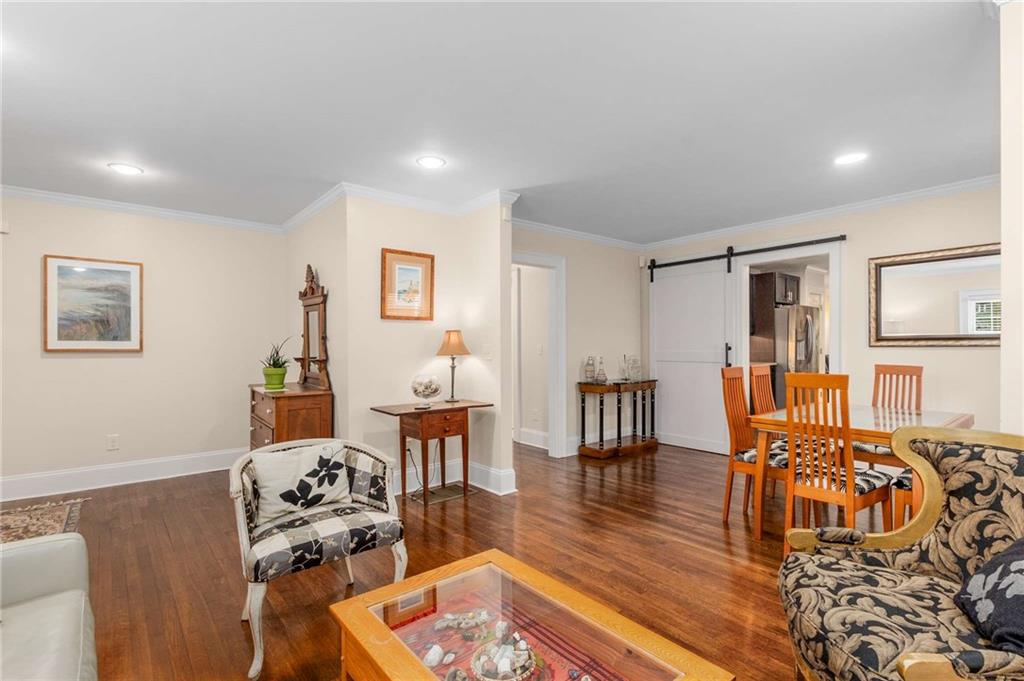 377 East Side Avenue SE