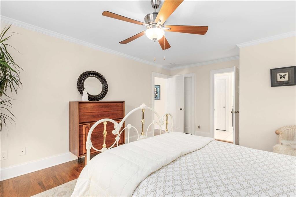 377 East Side Avenue SE