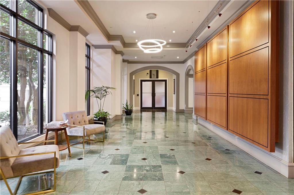 795 Hammond Drive Unit 1909