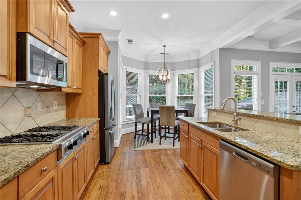 3721 Paces Park Circle SE