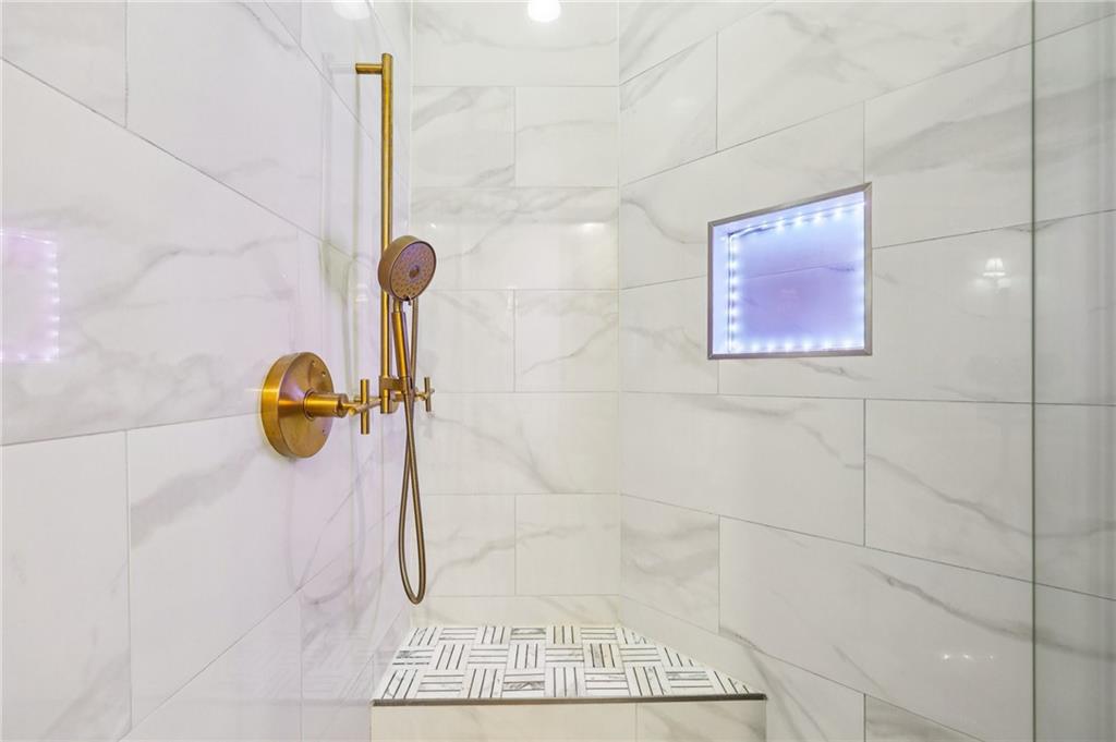 3835 Hickory Branch Trail