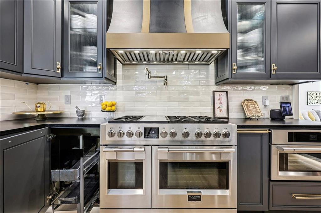 3835 Hickory Branch Trail