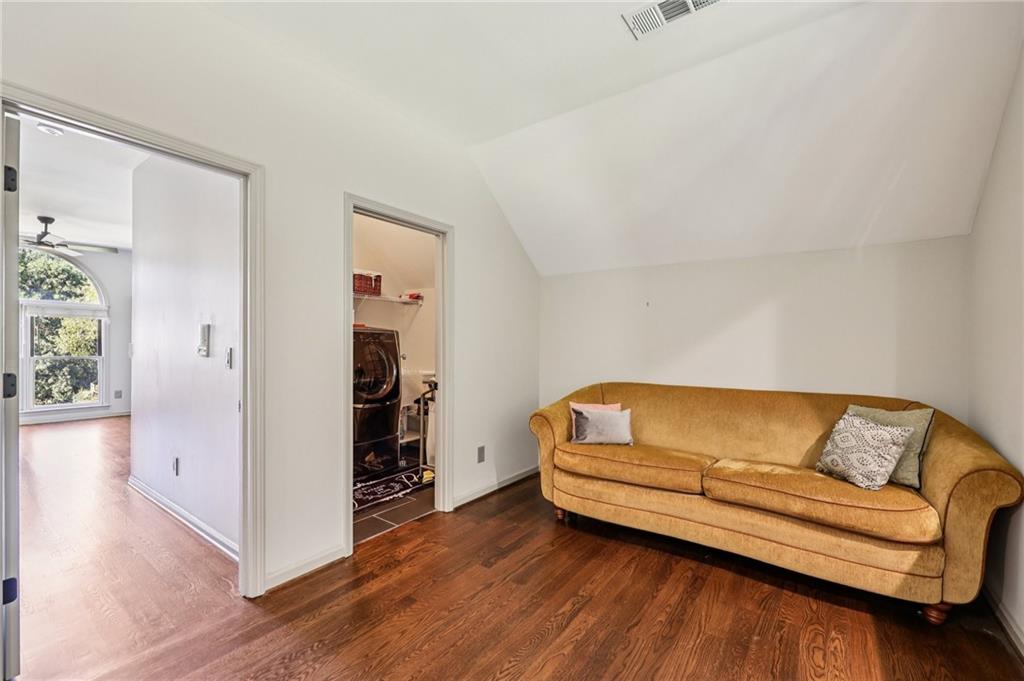 3835 Hickory Branch Trail