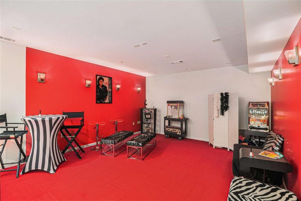 2994 E Ramble Lane E