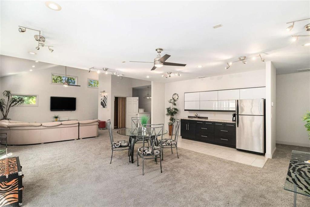 2994 E Ramble Lane E