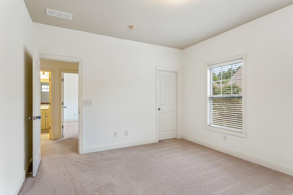 4559 Wilkerson Place SE