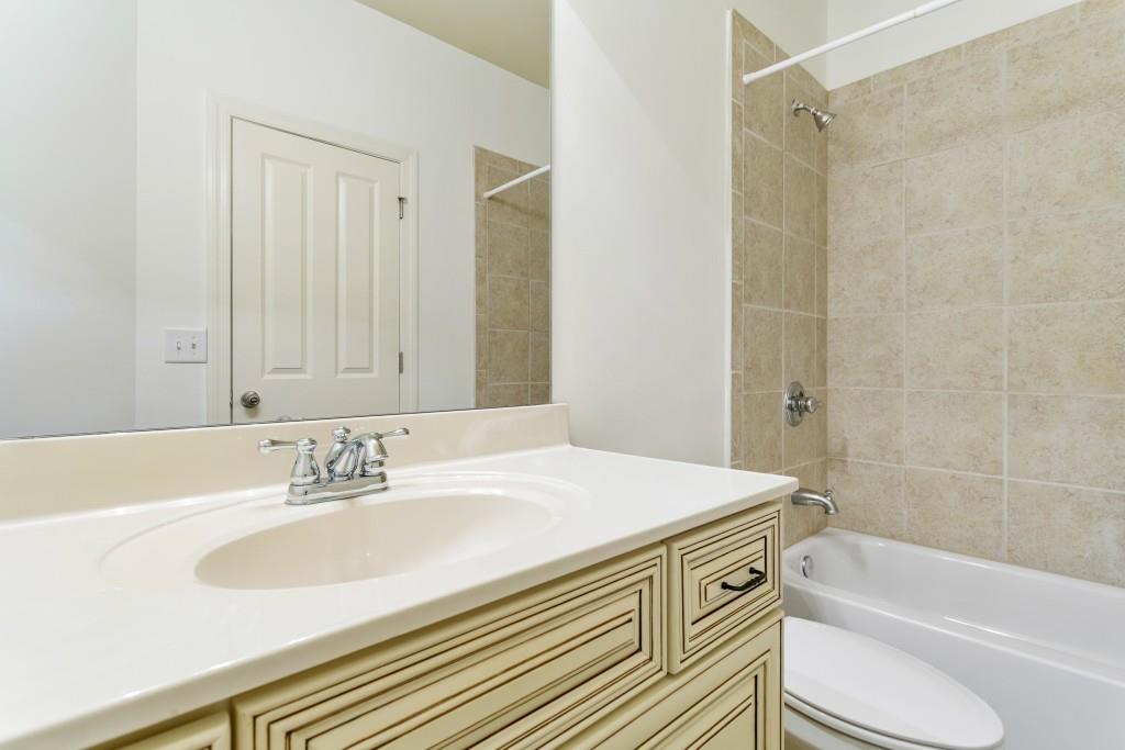 4559 Wilkerson Place SE