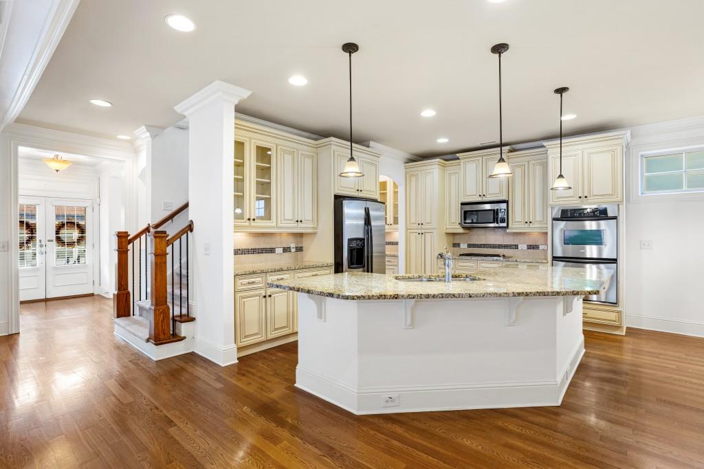 4559 Wilkerson Place SE