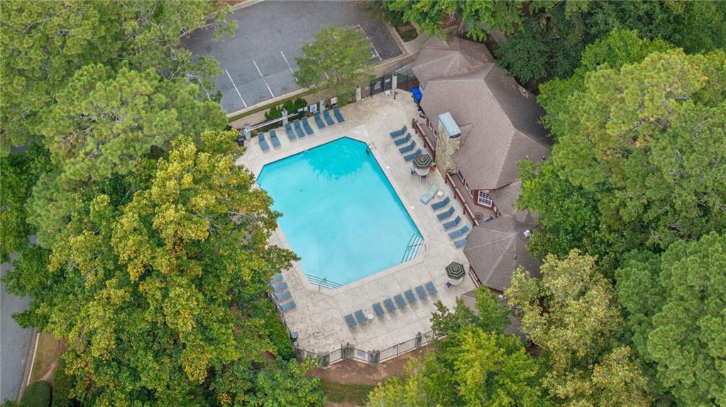 712 Cypress Pointe Street