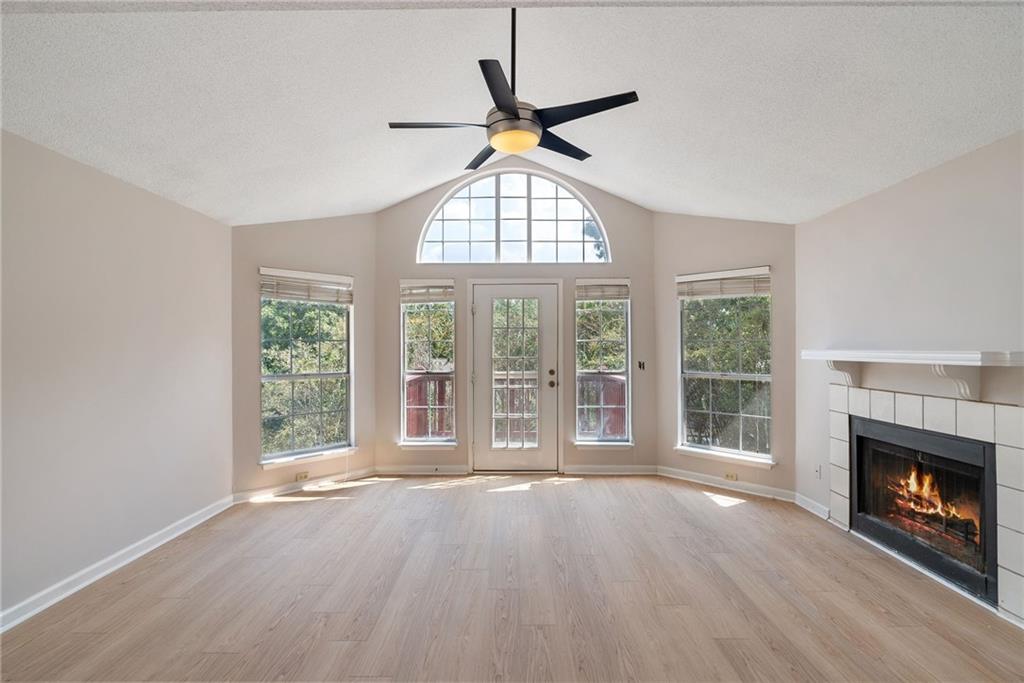 712 Cypress Pointe Street