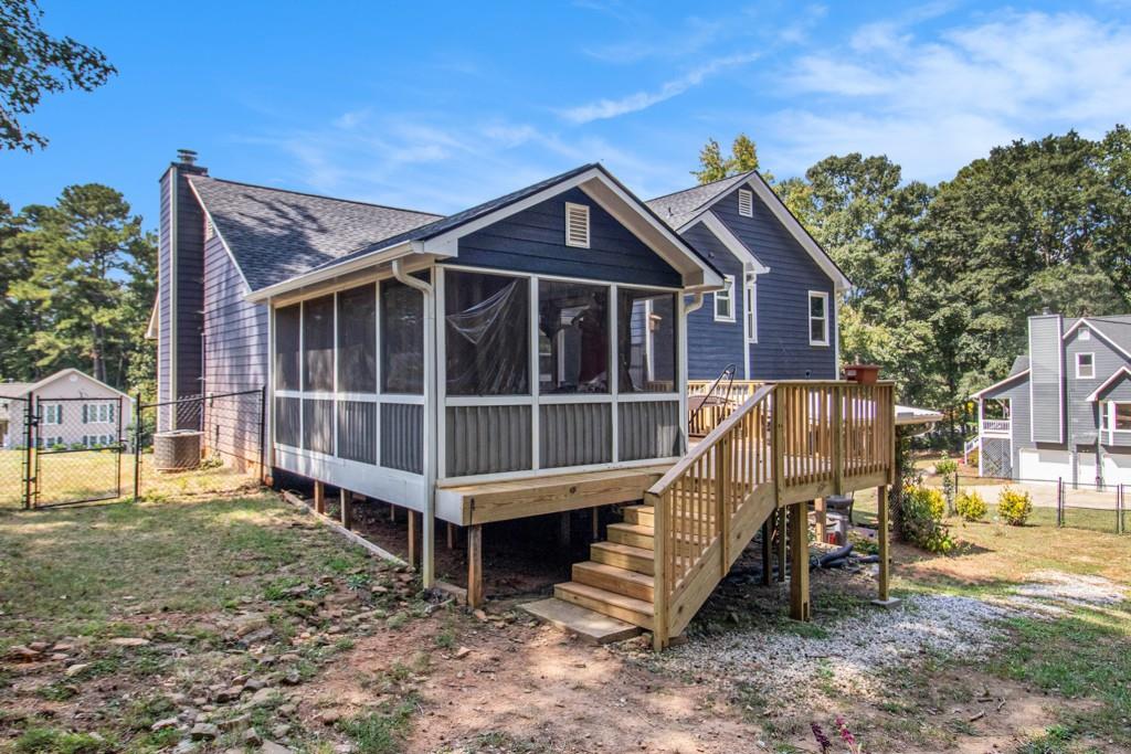 153 Stratford Drive