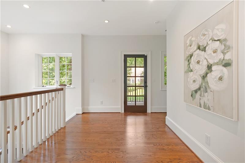 118 Chelsea Drive NE