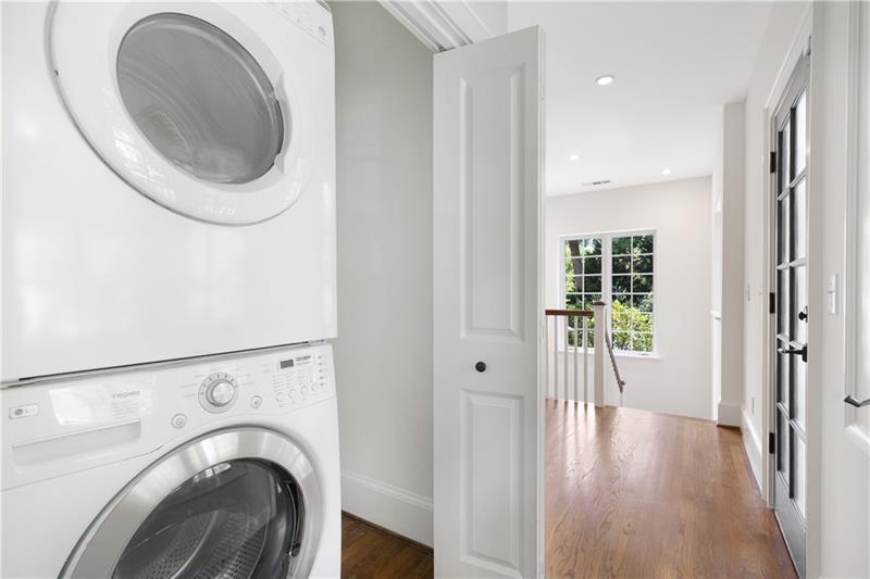 118 Chelsea Drive NE