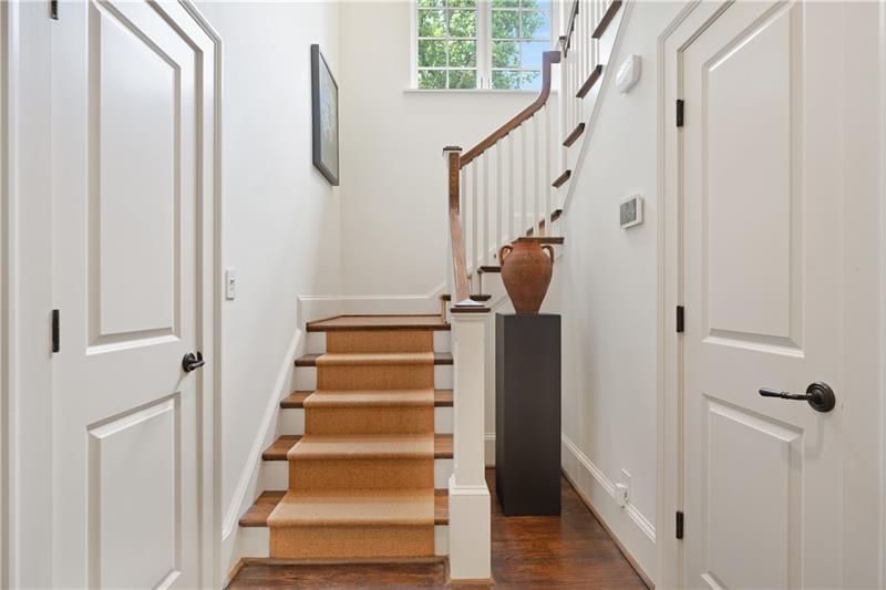 118 Chelsea Drive NE