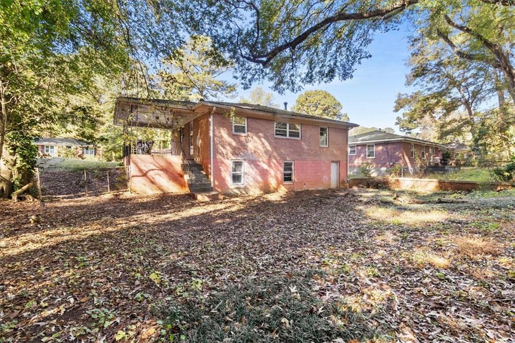 2382 Ridgecrest Lane