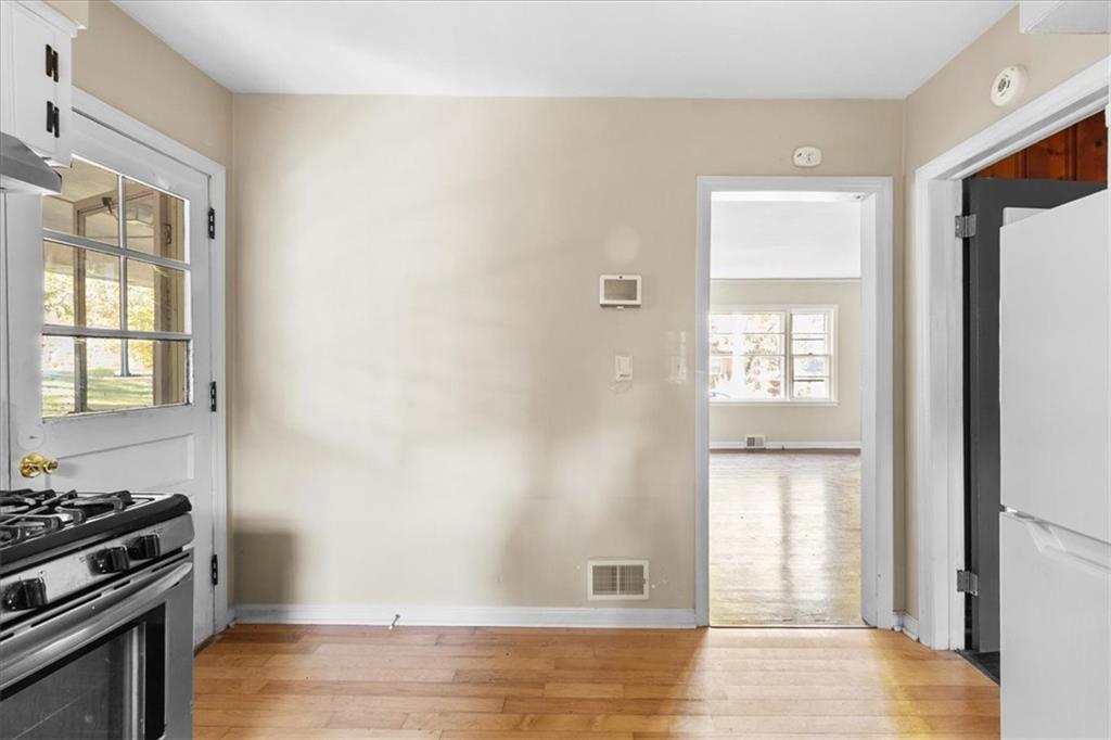 2382 Ridgecrest Lane