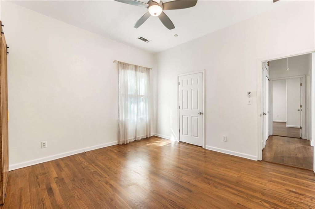 733 United Avenue SE