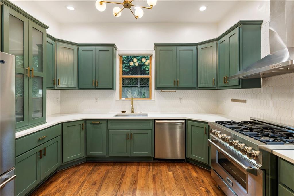 733 United Avenue SE