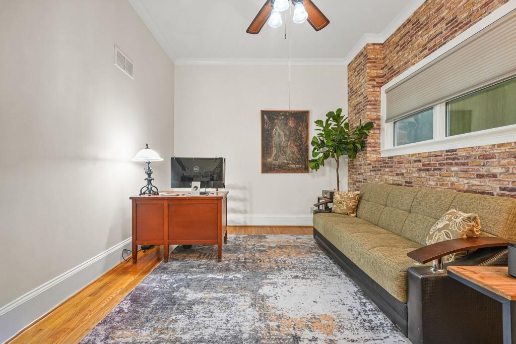 395 Laurent Street NW Unit 4