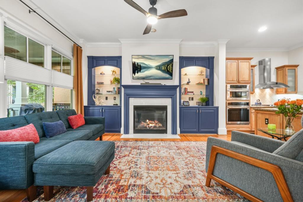 395 Laurent Street NW Unit 4