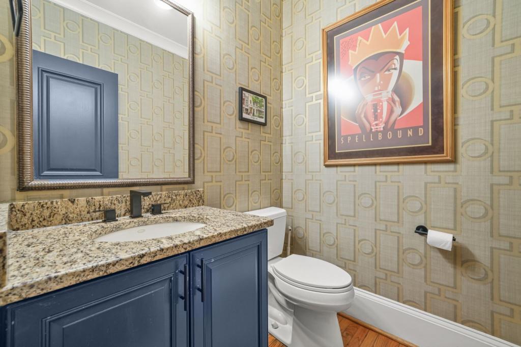 395 Laurent Street NW Unit 4