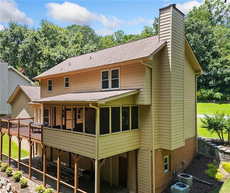 5228 Forest Brook Parkway