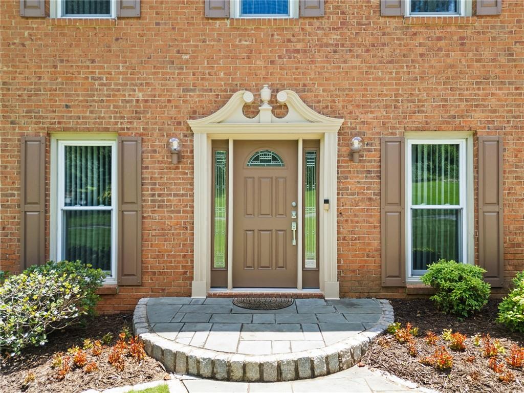 5228 Forest Brook Parkway