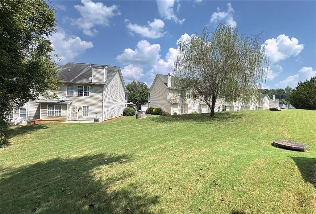 4616 Grand Central Parkway