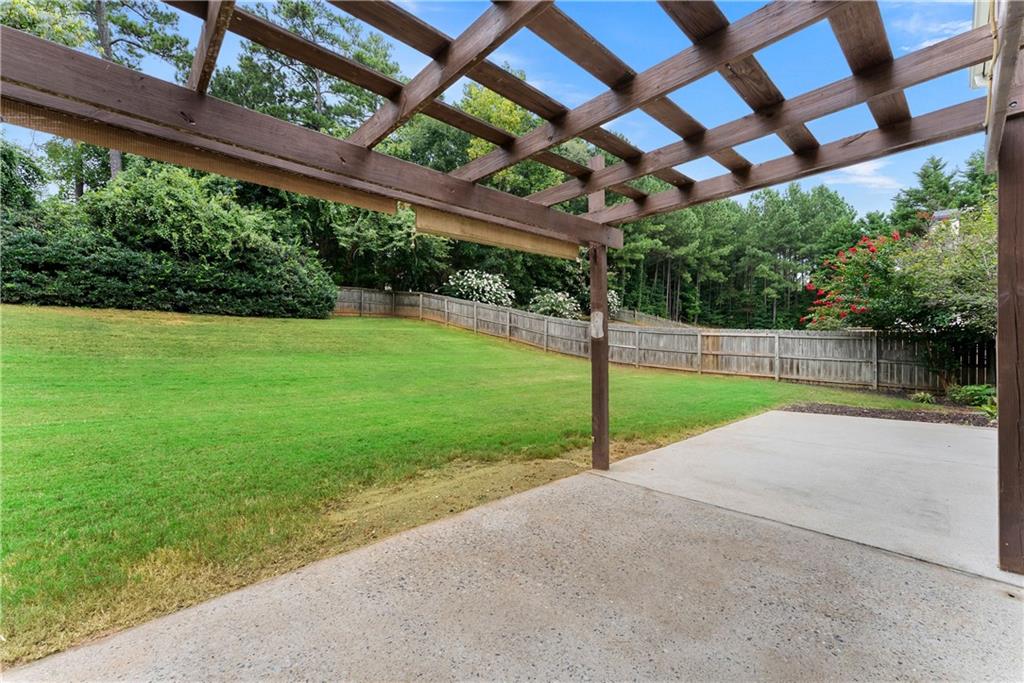 5560 Sylvania Drive SE